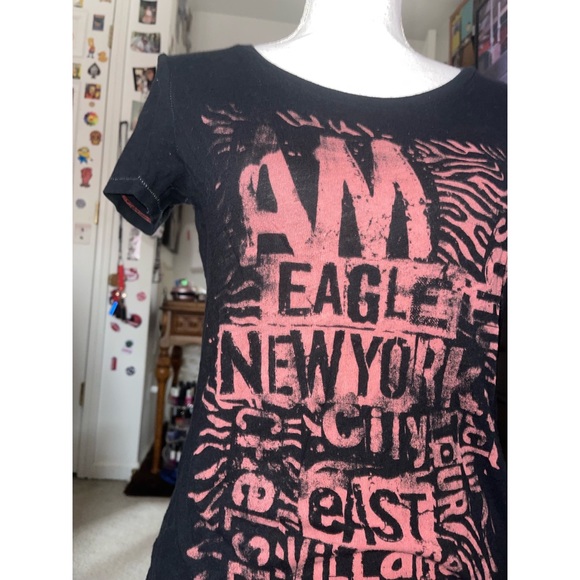 Women’s Black & Pink American Eagle Outfitters Short Sleeve 💖 - Picture 6 of 16